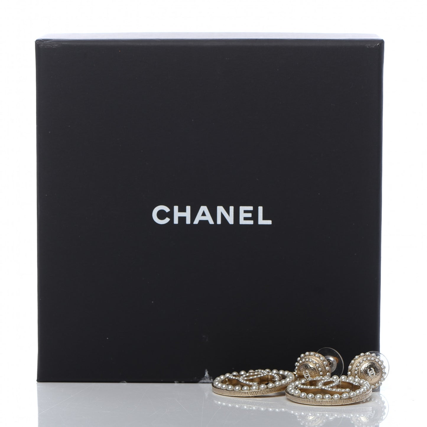 Pearl CC Drop Earrings Light Gold