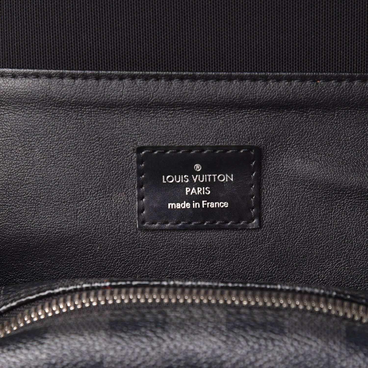 Louis Vuitton Damier Graphite Hanging Toiletry Kit 6 of 12
