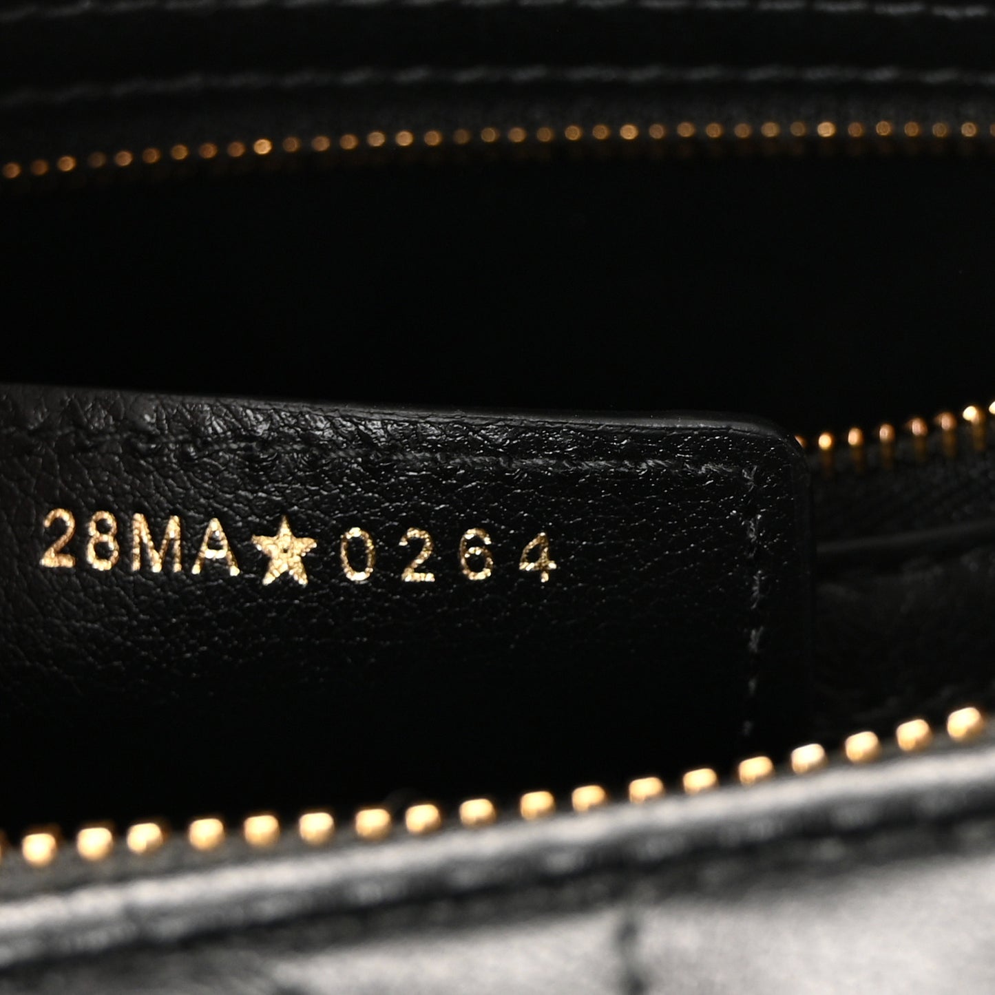 Calfskin Macrocannage Groove 25 Bag Black