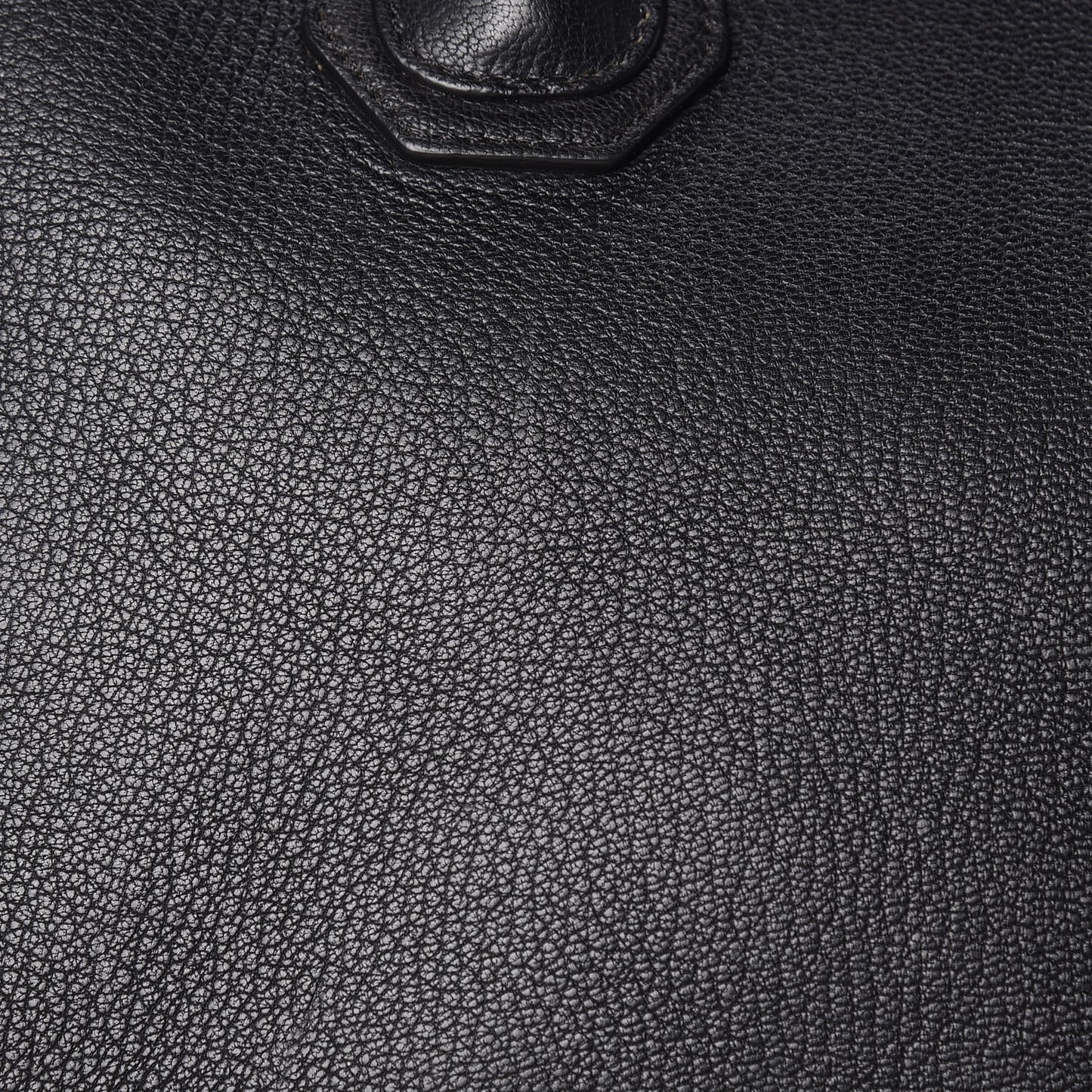 Sugar Goatskin Medium Antigona Black