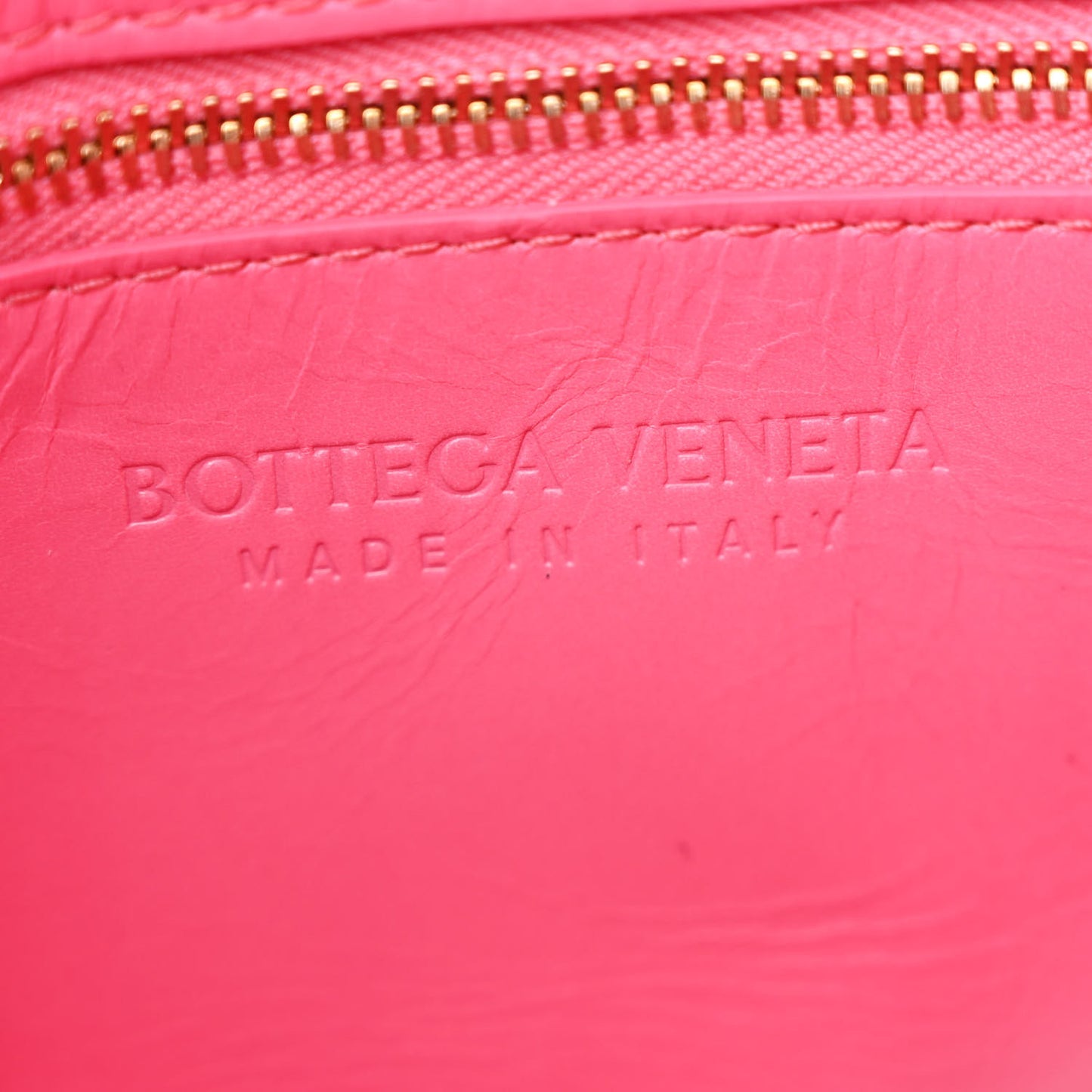Calfskin Intreccio Plisse Cassette Crossbody Bag Pink
