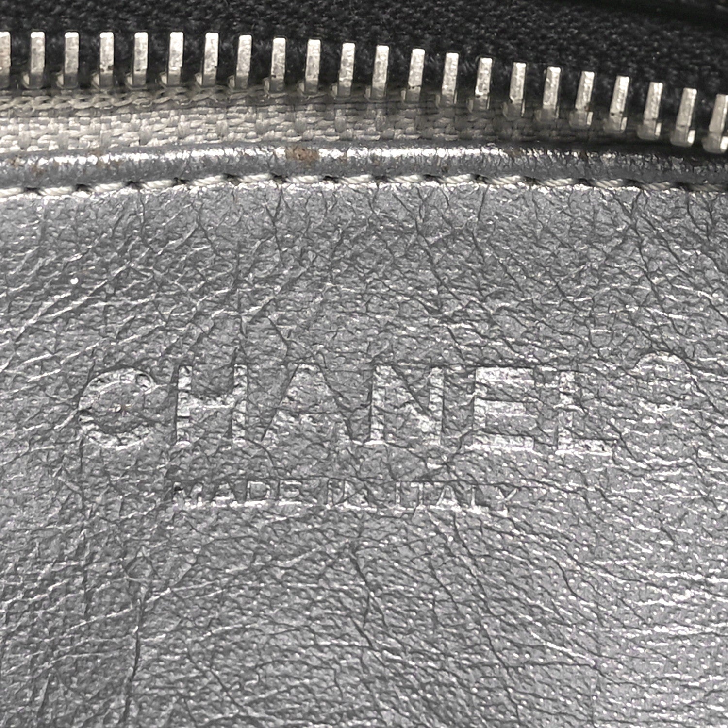 Chanel Patent Medium Luxe Ligne Bowler Black 6 of 11