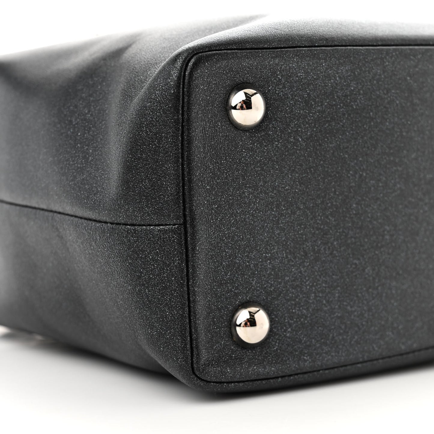 Metallic Lambskin Quilted CC Vanity With Chain Black