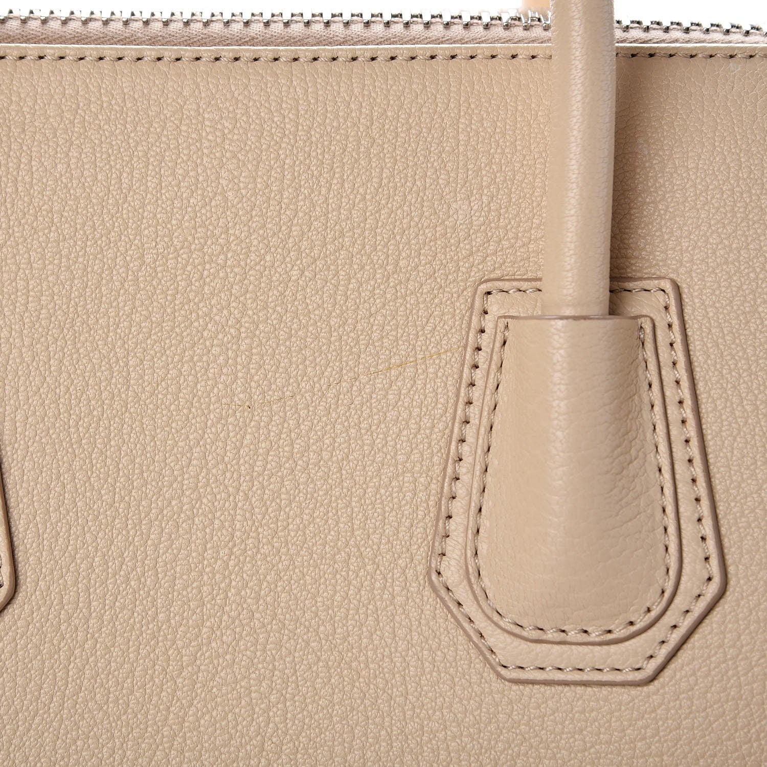 Givenchy Sugar Goatskin Medium Antigona Skin 9 of 15