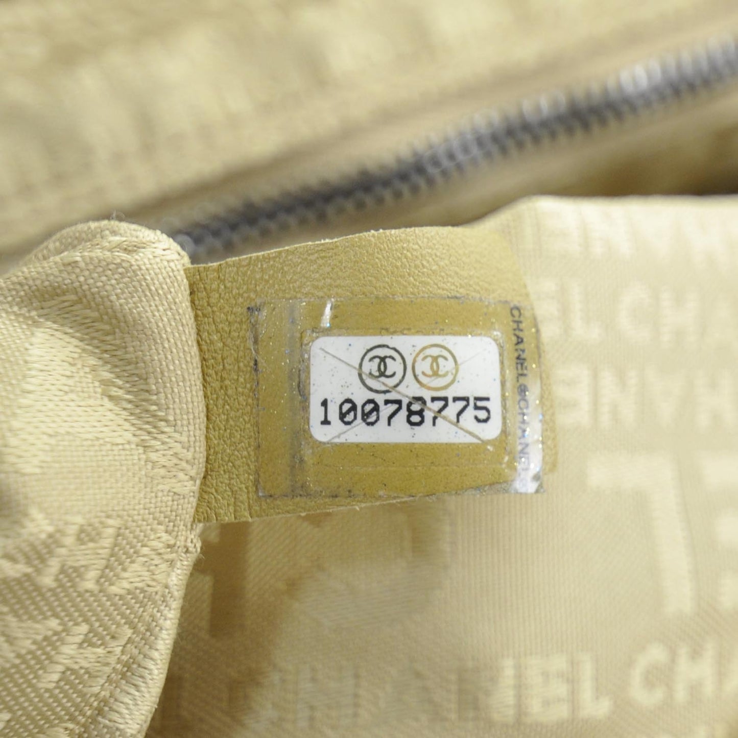 Caviar Mademoiselle Lock Cerf Shopper Tote Beige
