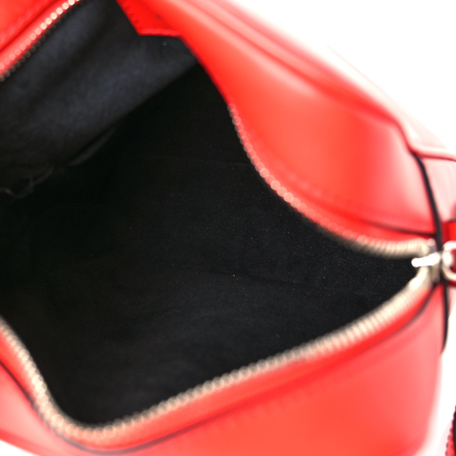 Louis Vuitton X SUPREME Epi Danube PM Red 1775748 – FASHIONPHILE