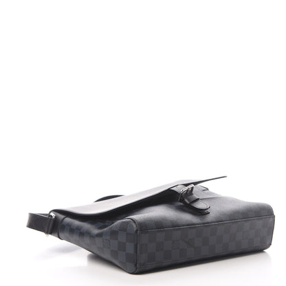 Louis Vuitton Damier Cobalt Newport Messenger MM 3 of 12