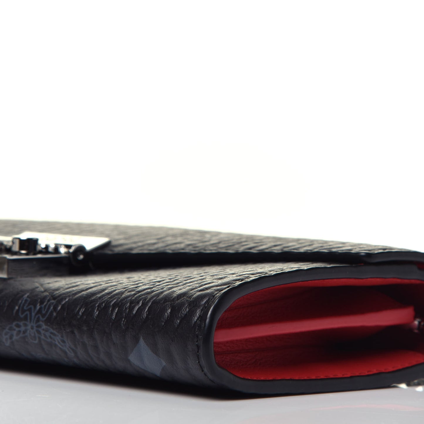 Visetos Large Patricia Wallet On Chain Black Red