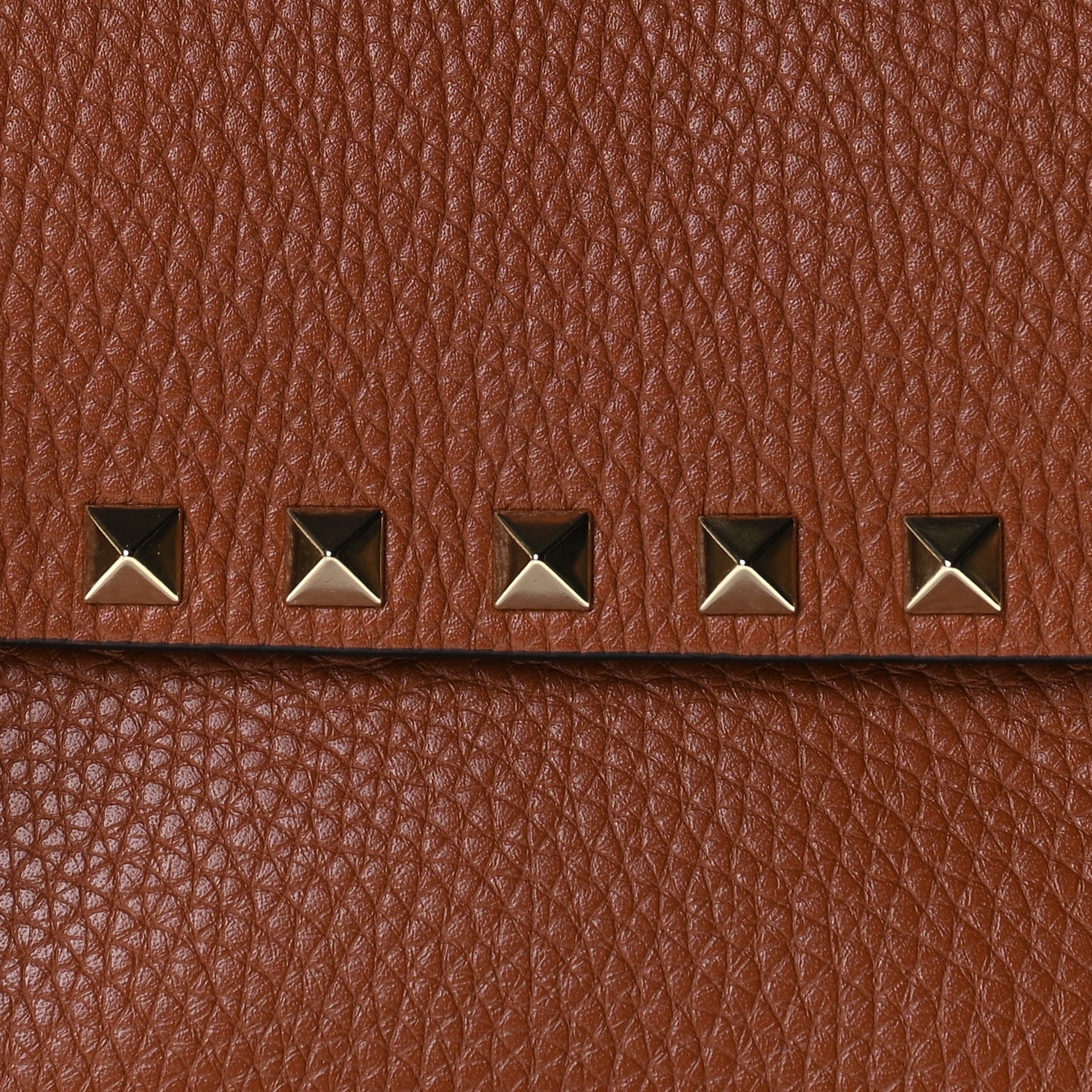 Grainy Calfskin Rockstud Crossbody Pouch Saddle Brown