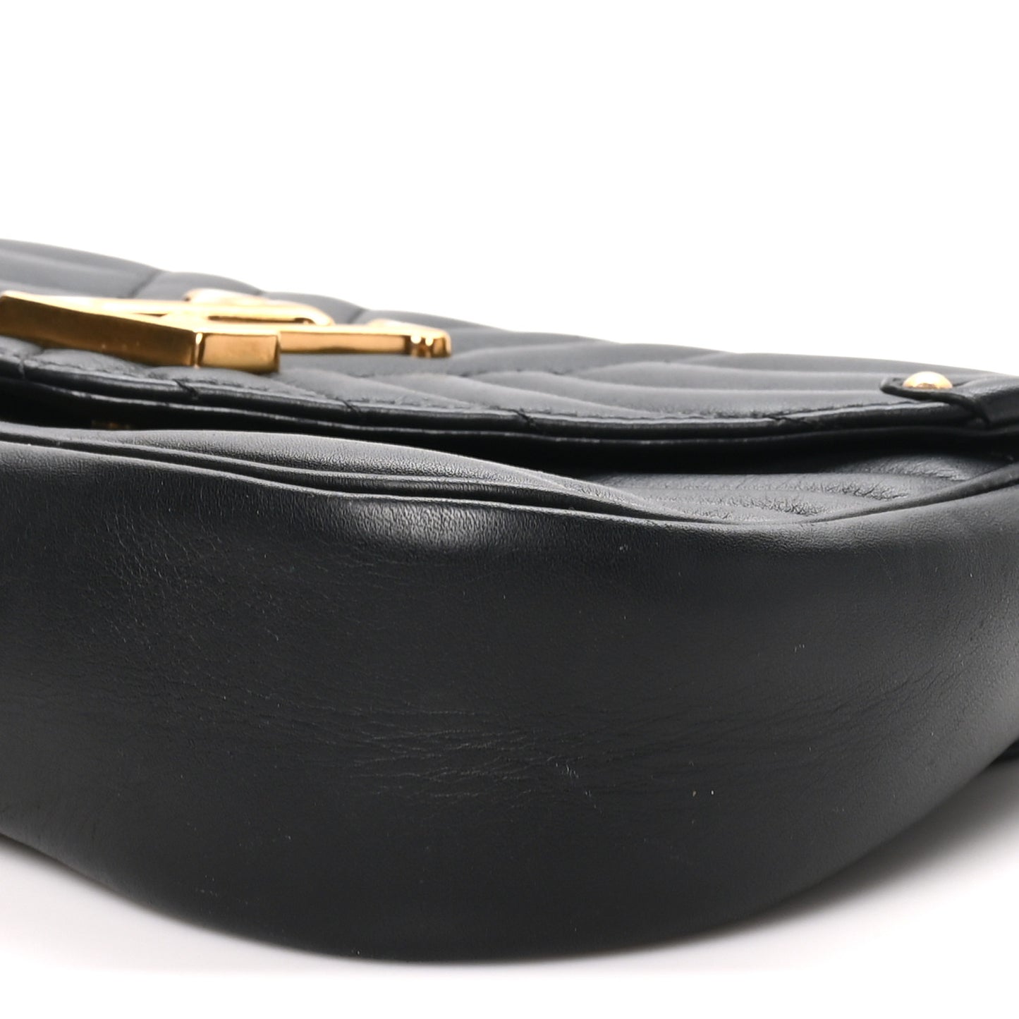 Calfskin New Wave Chain MM Black