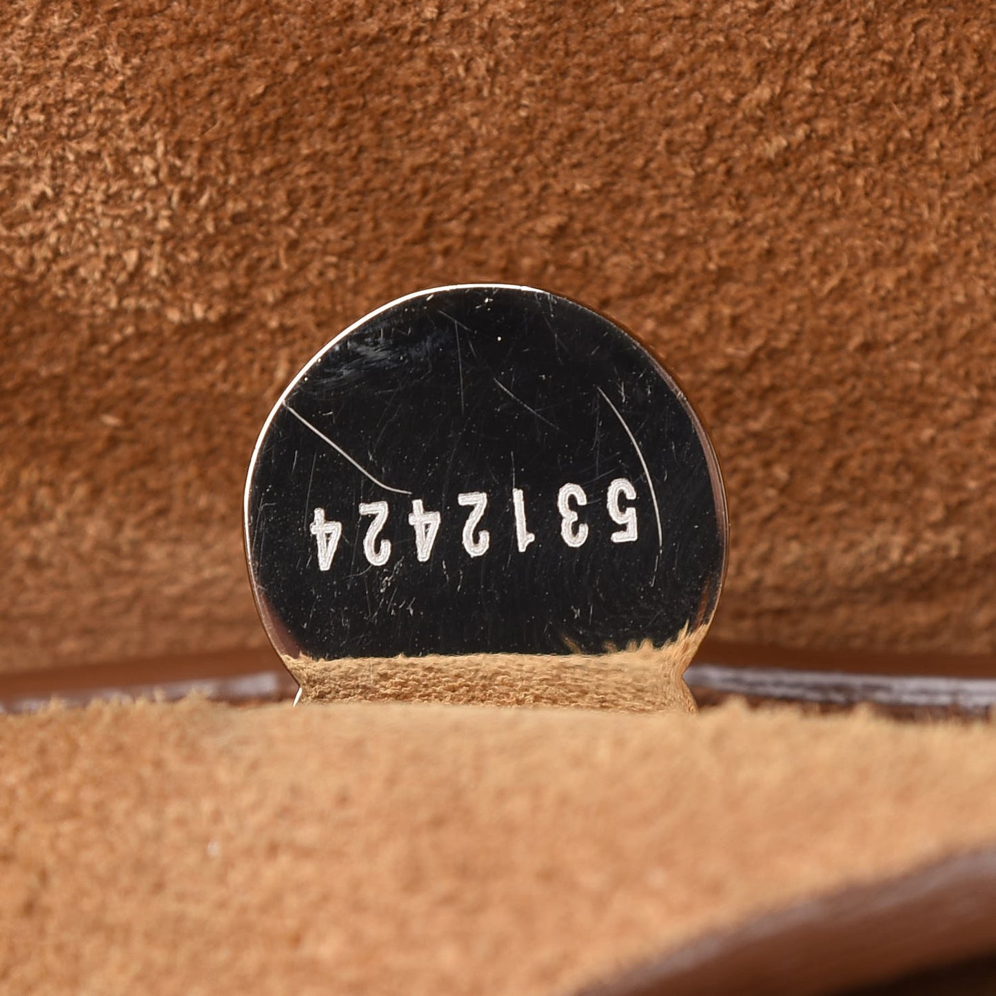 Glossy Buffalo Bayswater Fudge