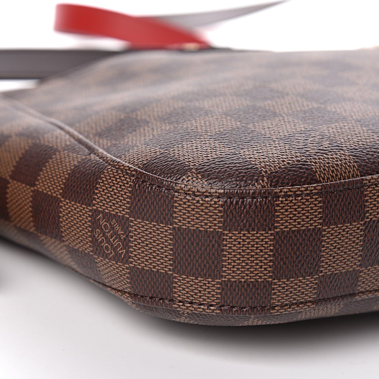 Louis Vuitton Damier Ebene South Bank Besace 9 of 12