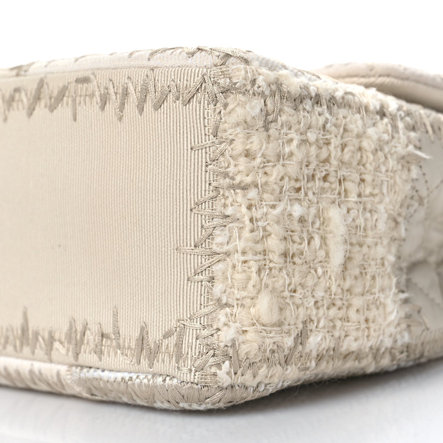 Tweed Patchwork Jumbo Single Flap White