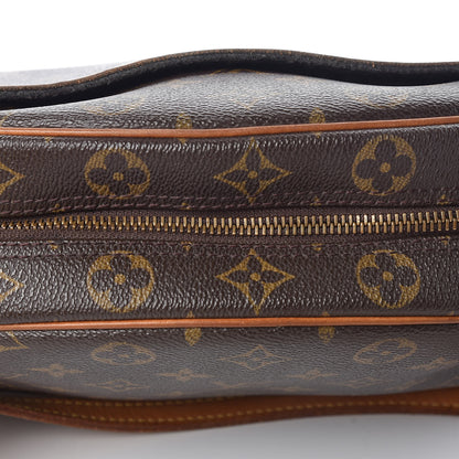Louis Vuitton Monogram Blois 23 of 26