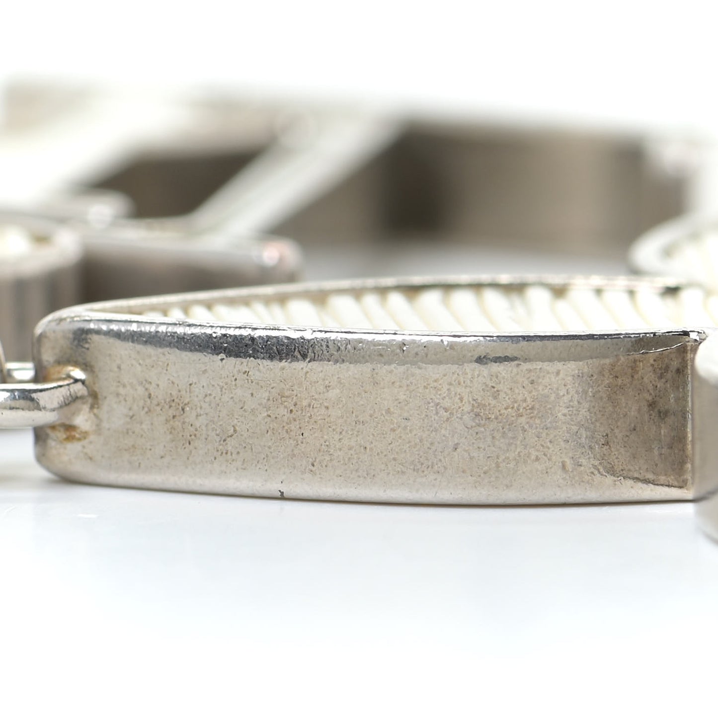 Fleur d Epi Bag Charm Ivory