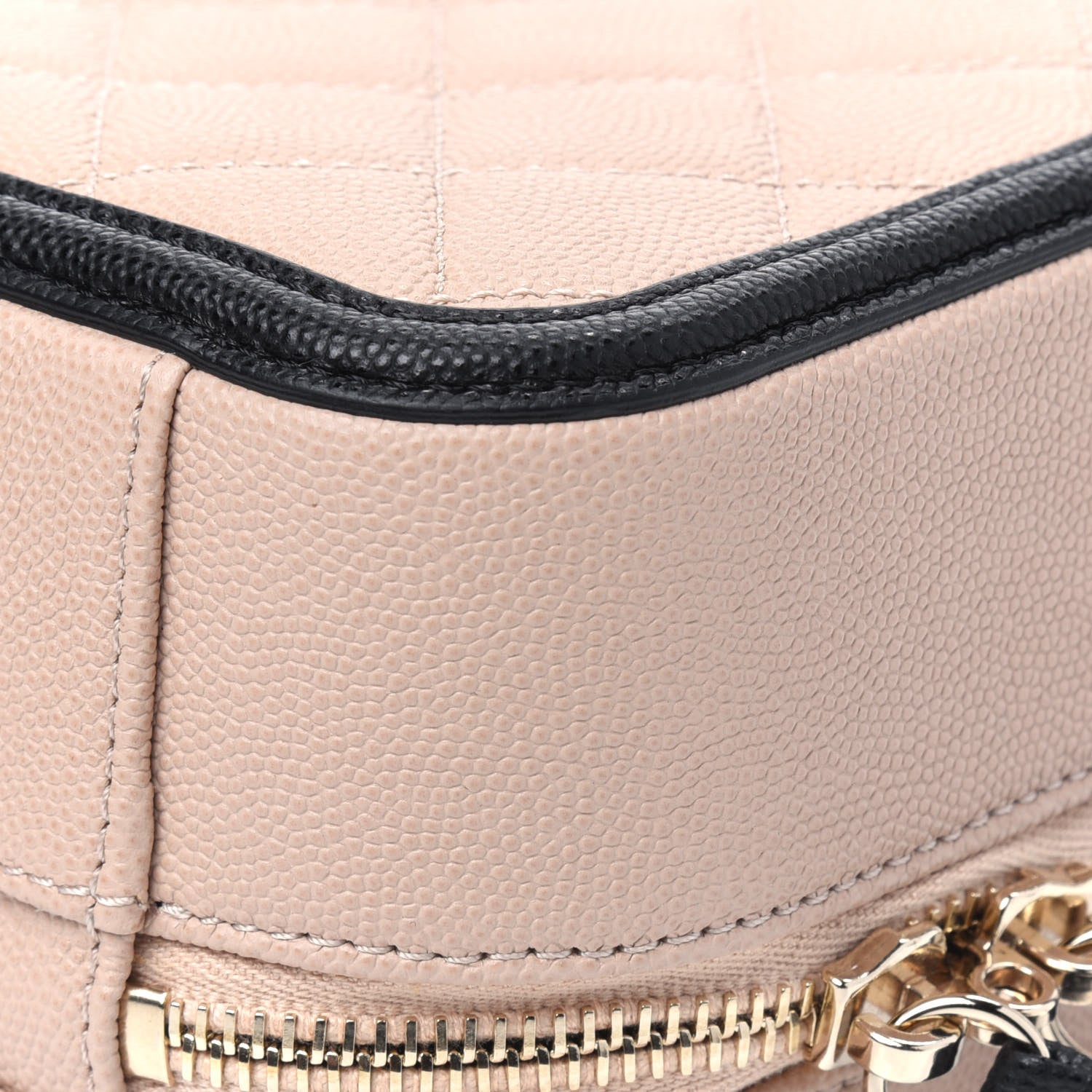 Chanel Caviar Quilted Medium CC Filigree Vanity Case Beige Black 21 of 28