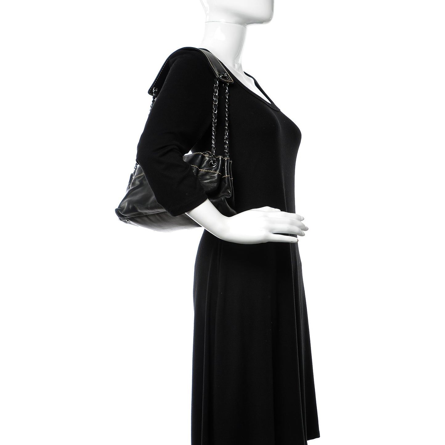Lambskin Lax Accordion Hobo Black