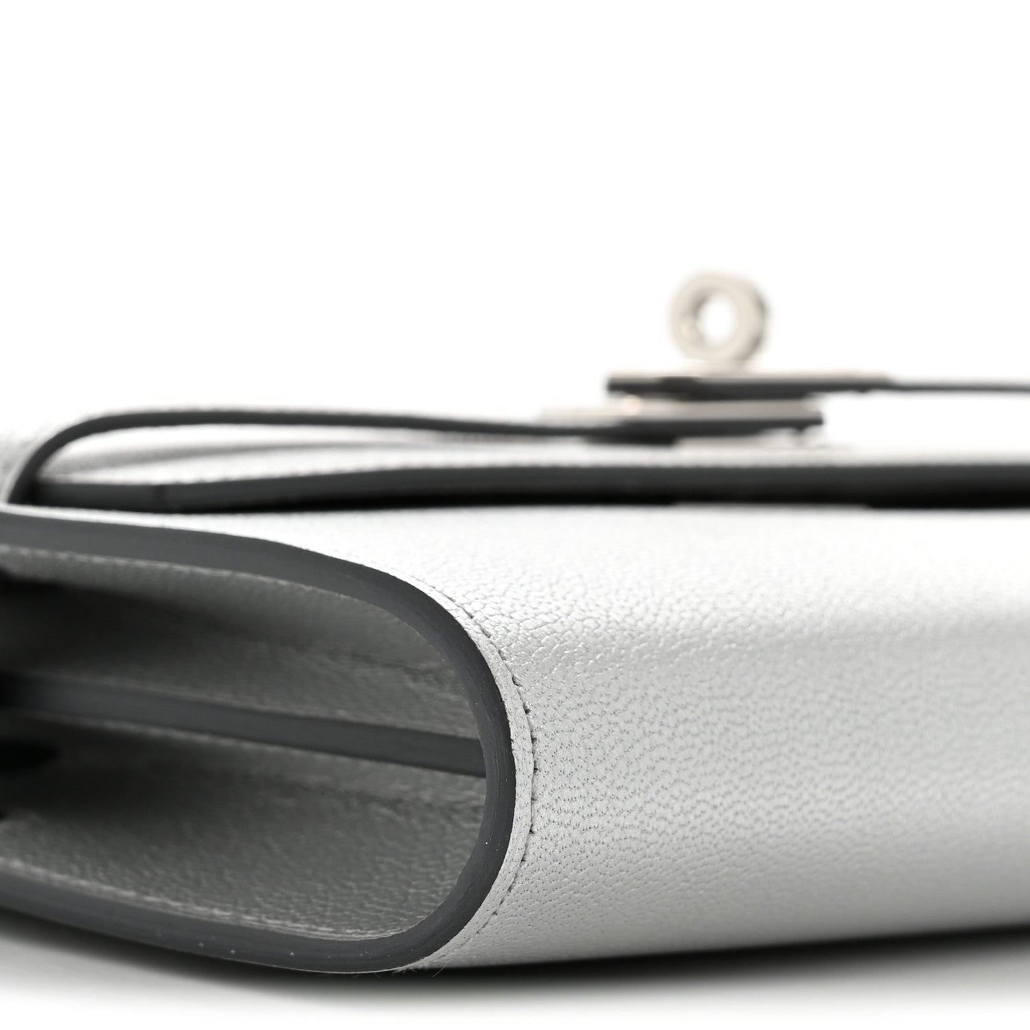 Hermes Metallic Chevre Chamkilight Kelly Wallet To Go Argent 8 of 10