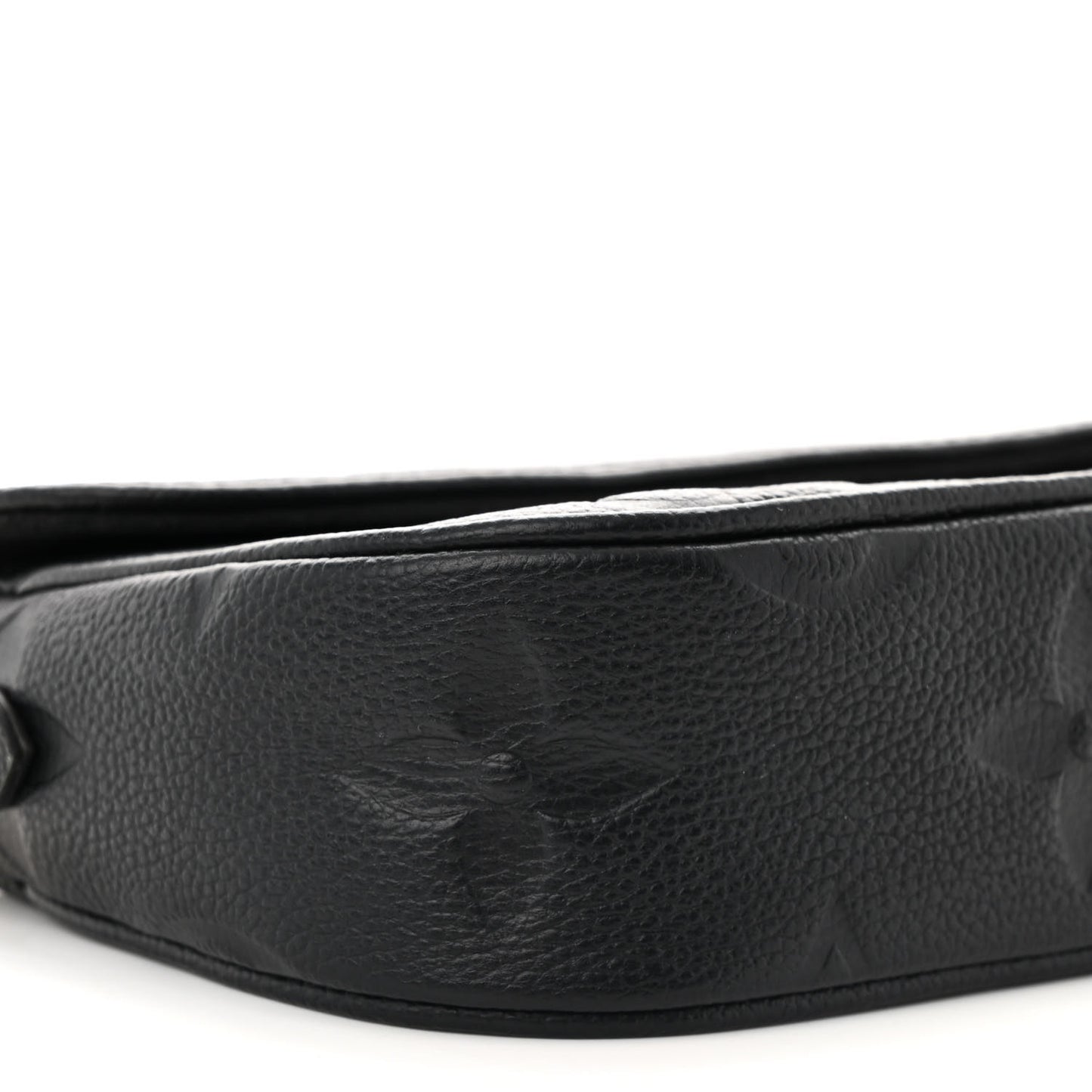 Empreinte Monogram Giant Ivy Wallet On Chain Black
