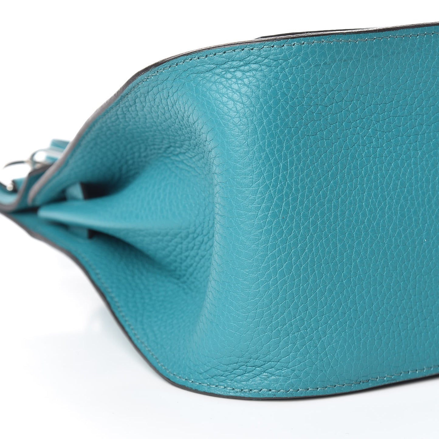 Taurillon Clemence Jypsiere 28 Bleu Paon