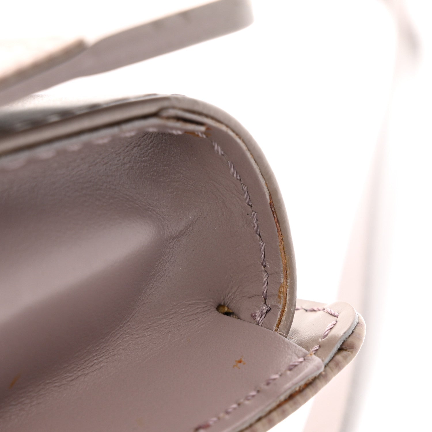 Louis Vuitton Epi Honfleur Lilac 11 of 13