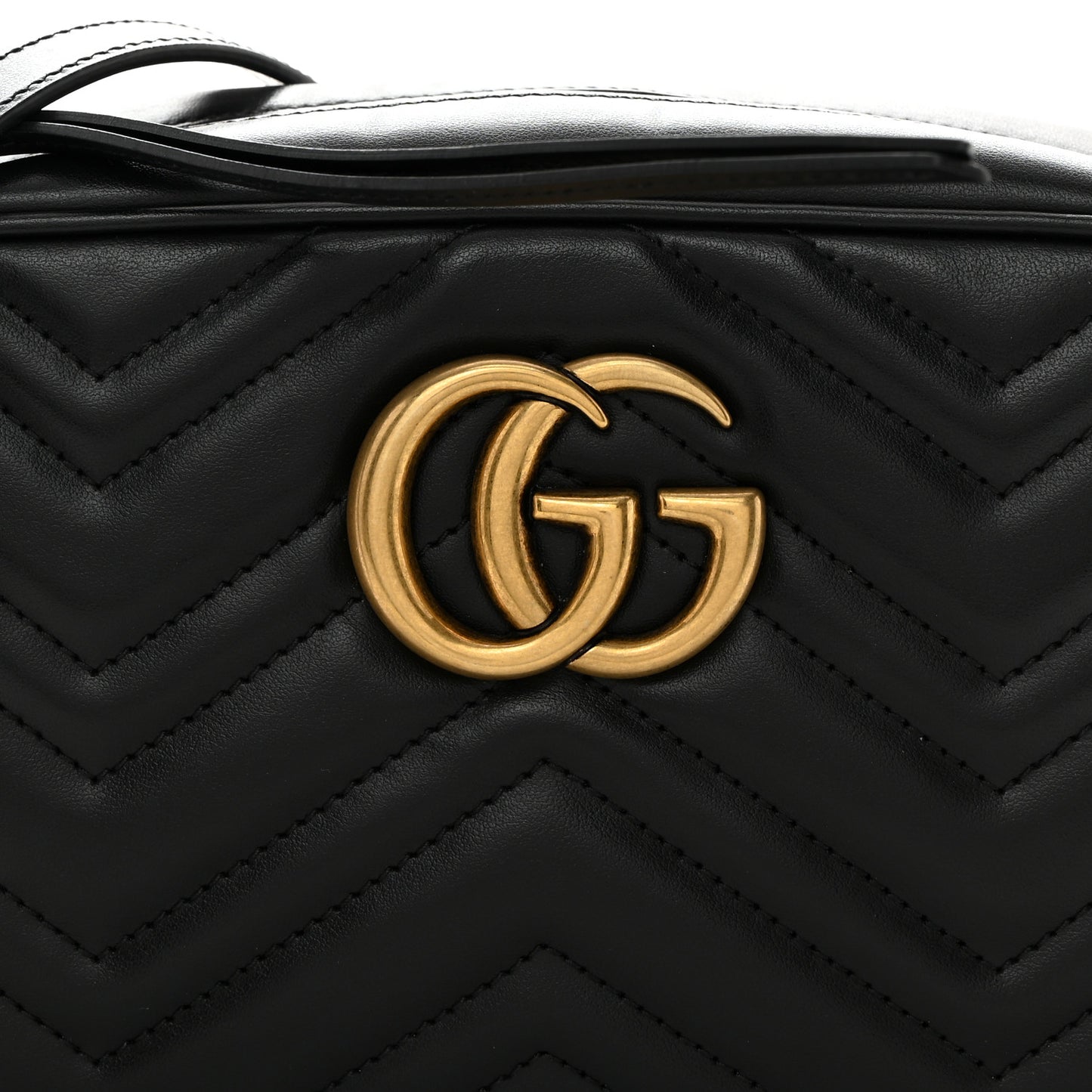 Calfskin Matelasse Small GG Marmont Chain Shoulder Bag Black