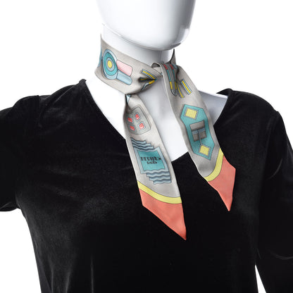 Hermes Silk Carre En Boucles Twilly Mastic Saumon Vert 2 of 5