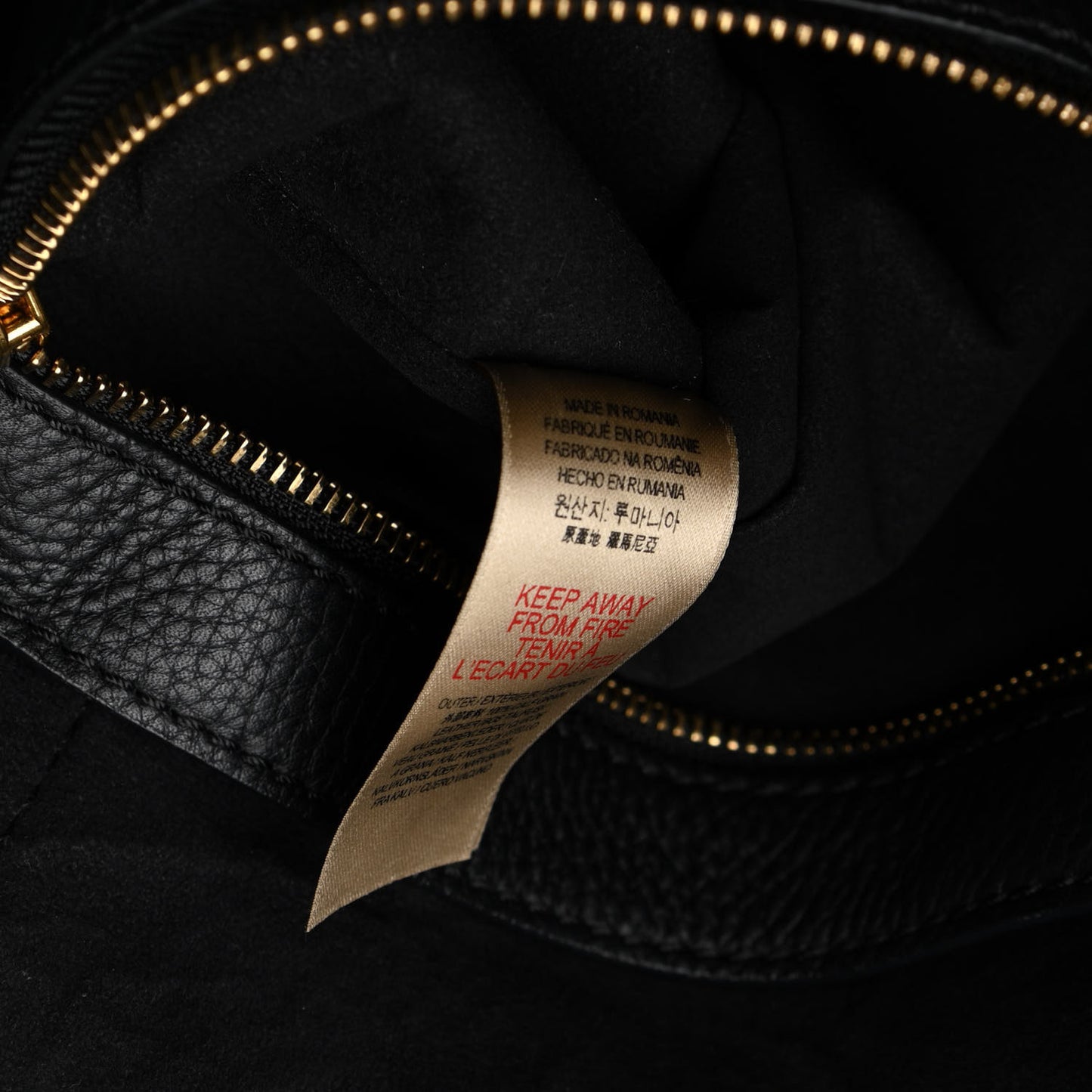 Grainy Calfskin Remington Tote Black
