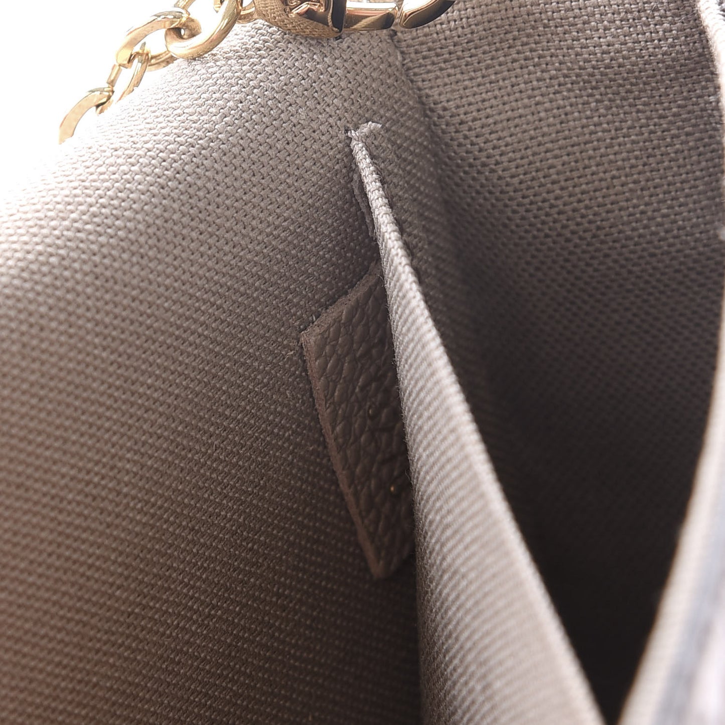 Empreinte Monogram Giant Felicie Pochette Tourterelle Creme