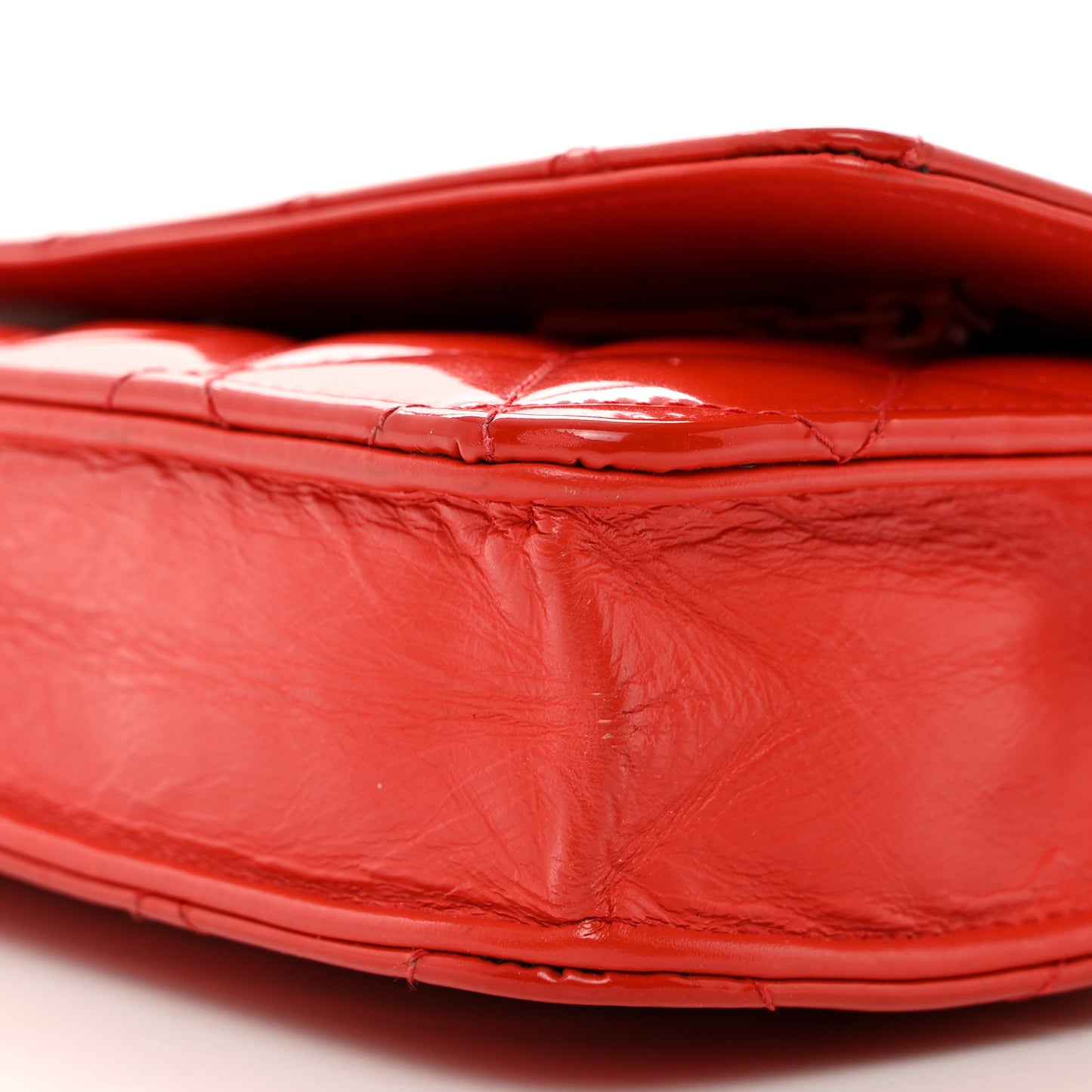 Patent Quilted Wallet On Chain WOC Red