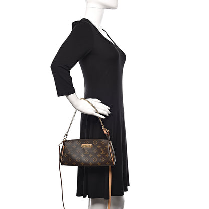 Louis Vuitton Monogram Eva Clutch 3 of 10