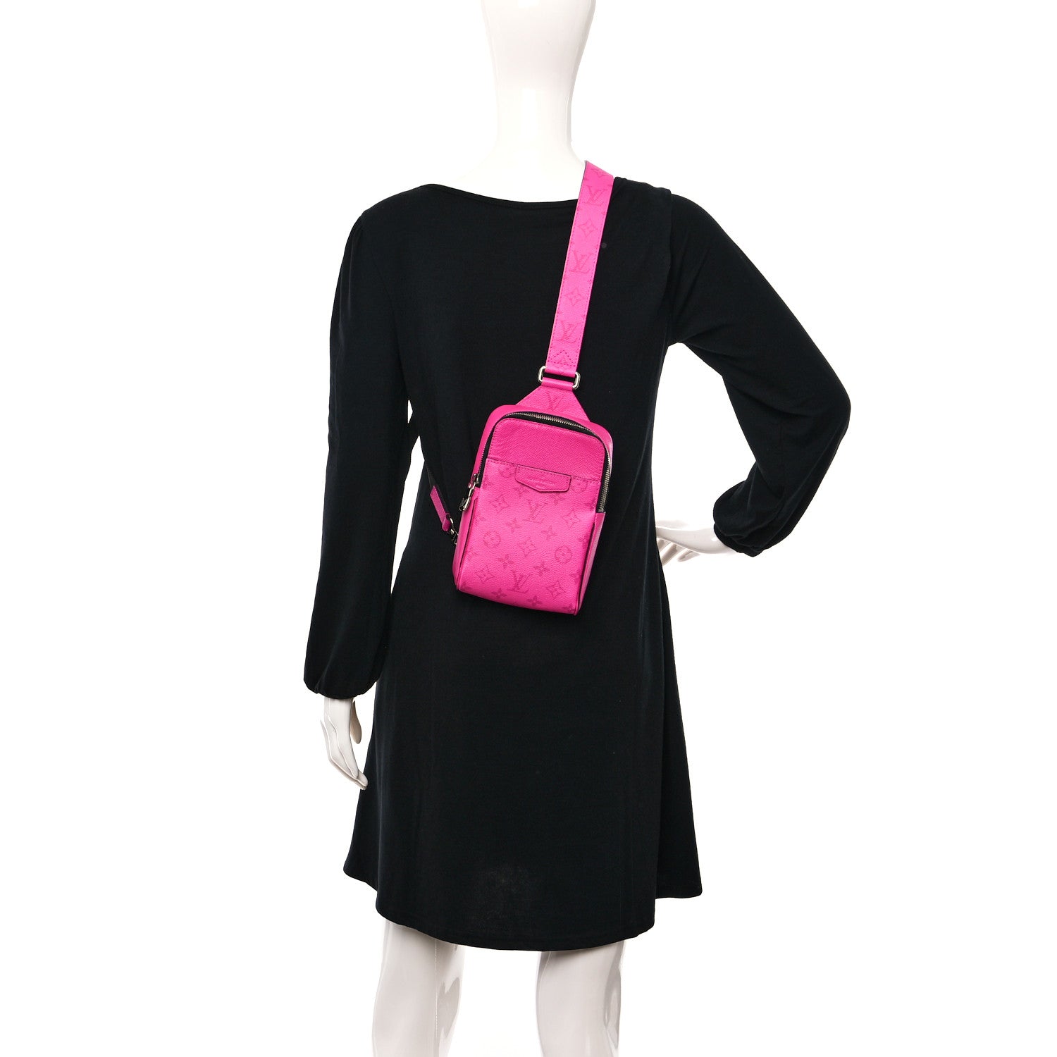 Louis Vuitton Taigarama Outdoor Slingbag Fuchsia 2 of 9