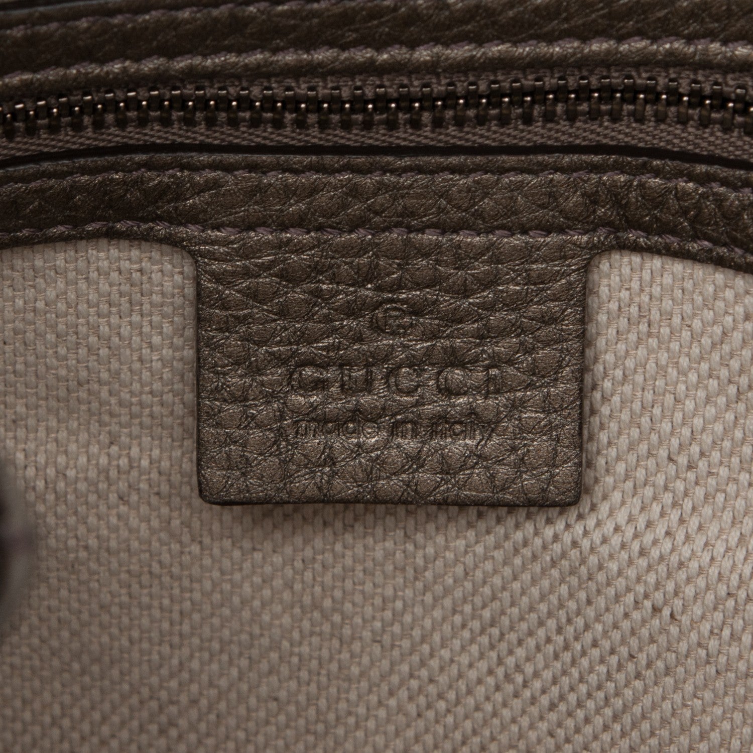 Gucci Metallic Pebbled Calfskin Medium Soho Chain Shoulder Bag Sasso 6 of 7