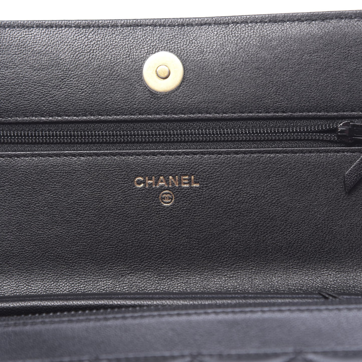 Lambskin Quilted Infinity Wallet On Chain WOC Black