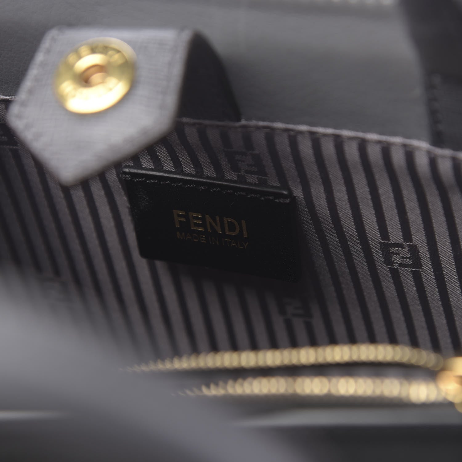 Fendi Vitello Elite Petite 2Jours Tote Grigio Grigio Chiaro 6 of 10