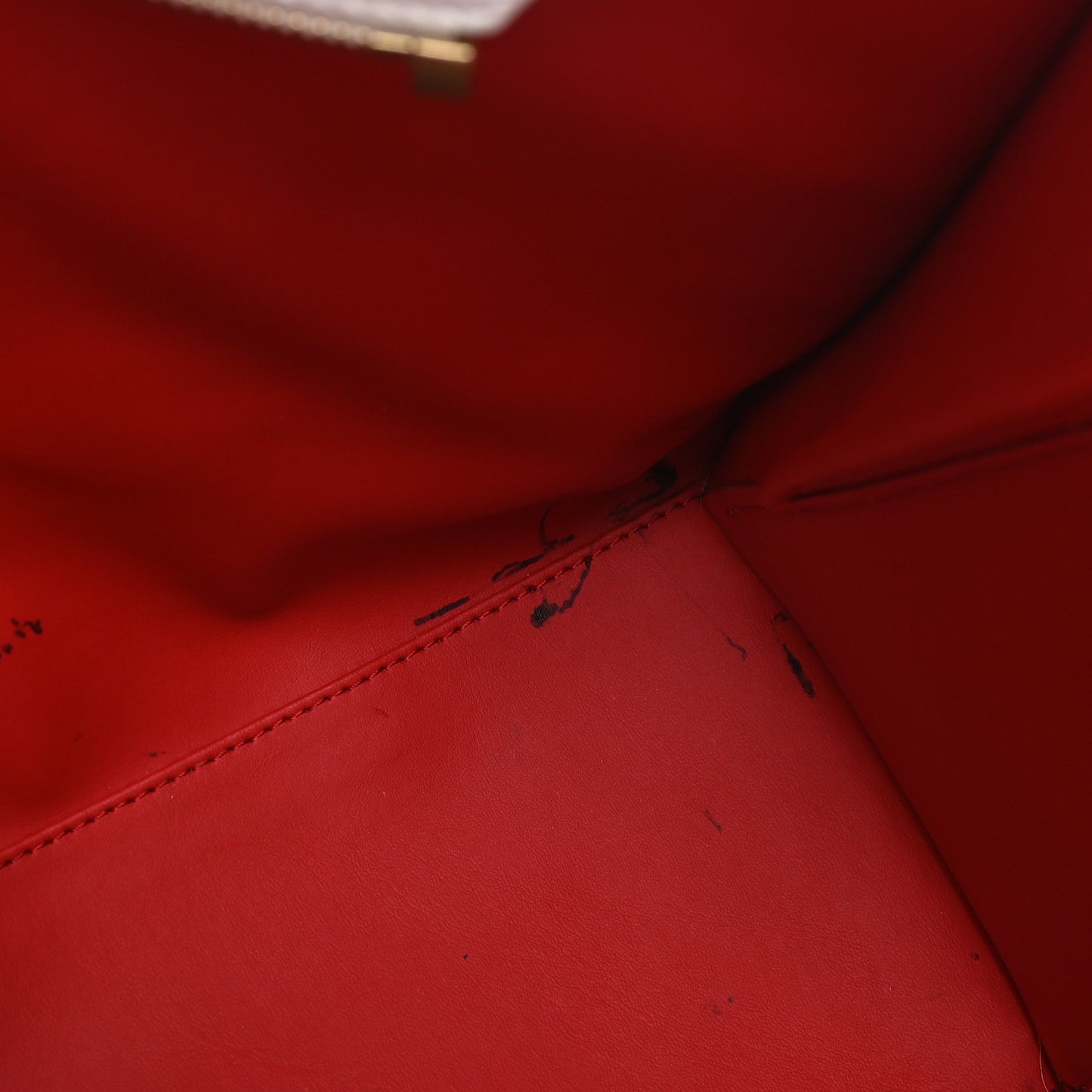 Calfskin Spikes Loubinthesky Medium Paloma White