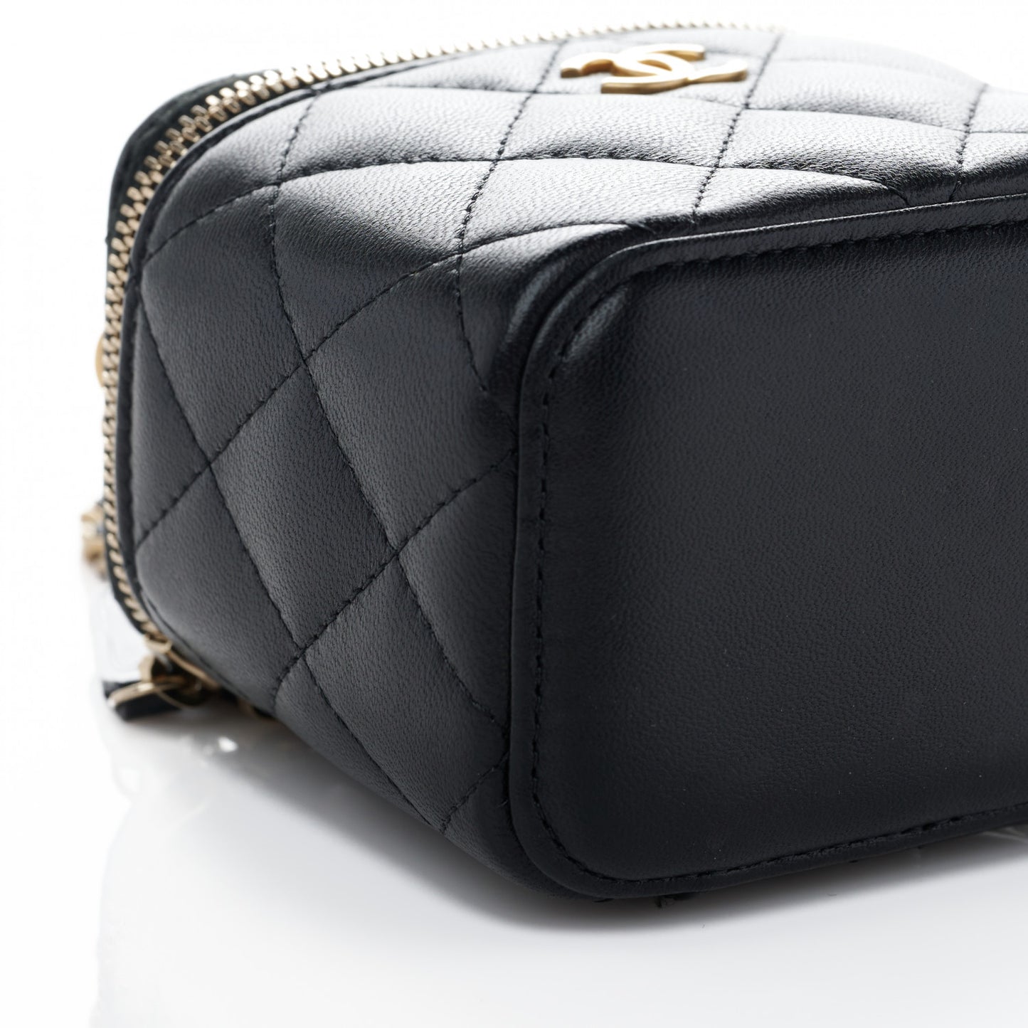 Lambskin Quilted Top Handle Mini Vanity Case With Chain Black