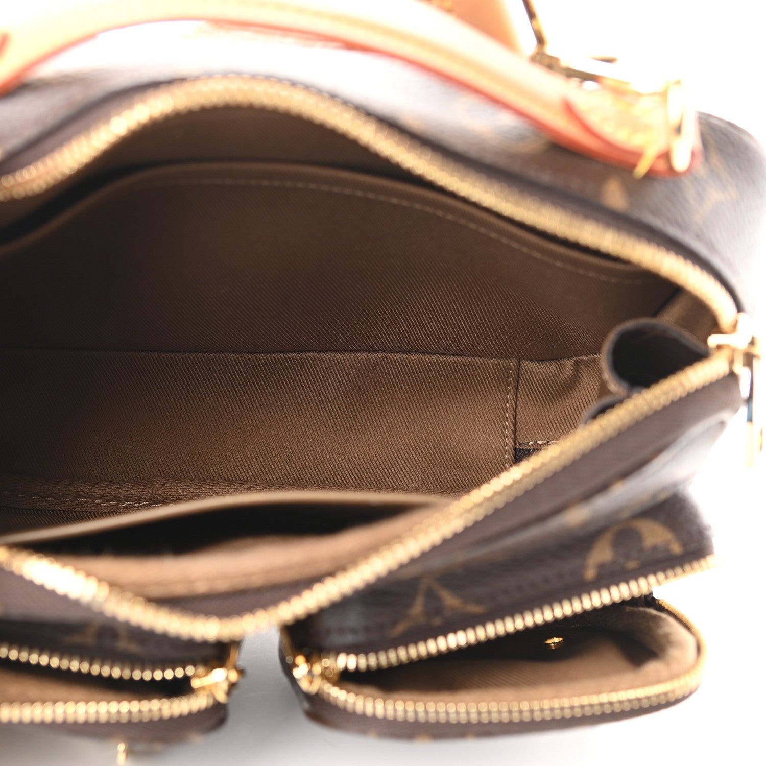 Louis Vuitton Monogram Utility Crossbody 5 of 7