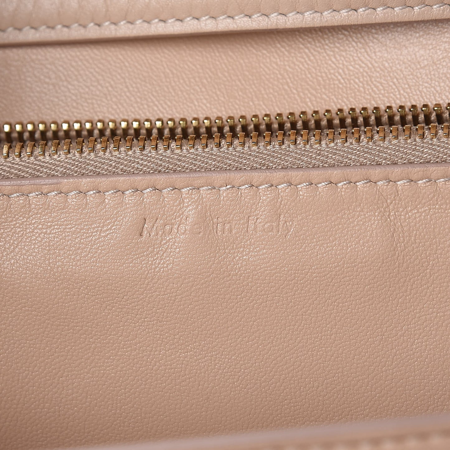 Box Calfskin Large Classic Box Flap Bag Powder