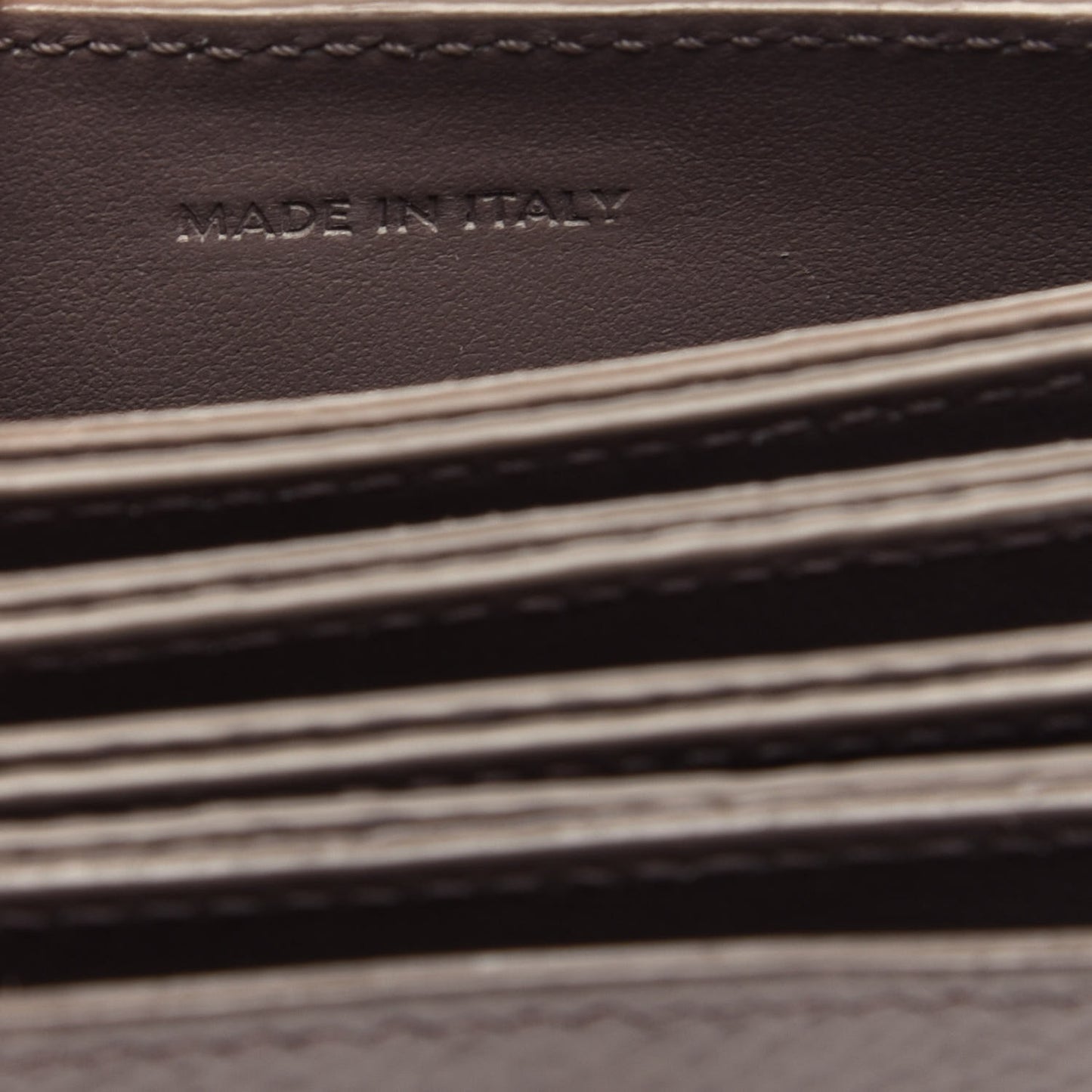 Grained Shiny Calfskin Accordion Card Holder Pebble