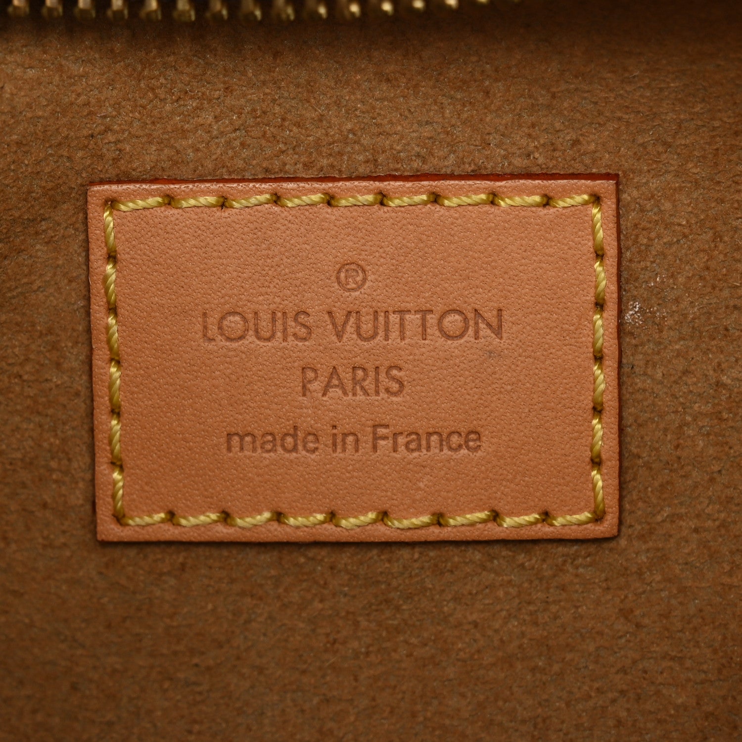 Louis Vuitton Monogram Loop 6 of 9