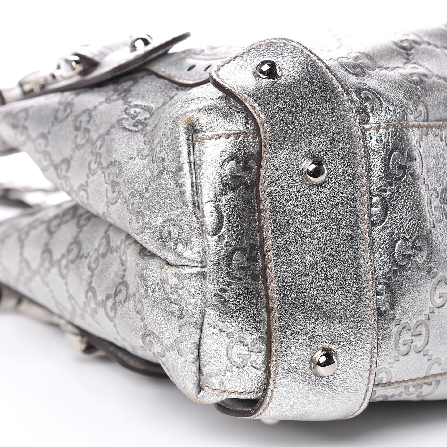 Metallic Guccissima Small Pelham Shoulder Bag Silver