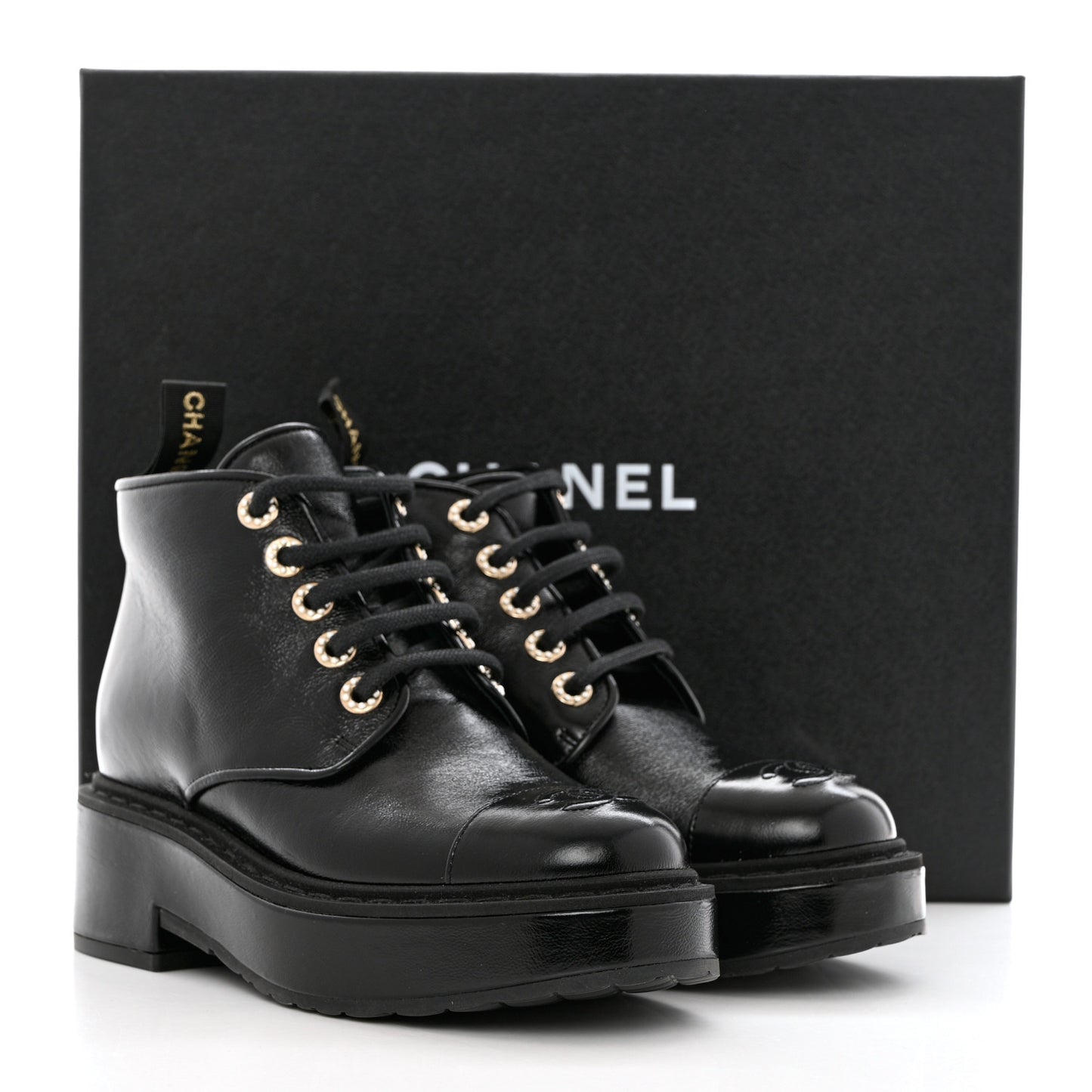 Shiny Calfskin Pearl Lace Up Combat Short Boots 36.5 Black
