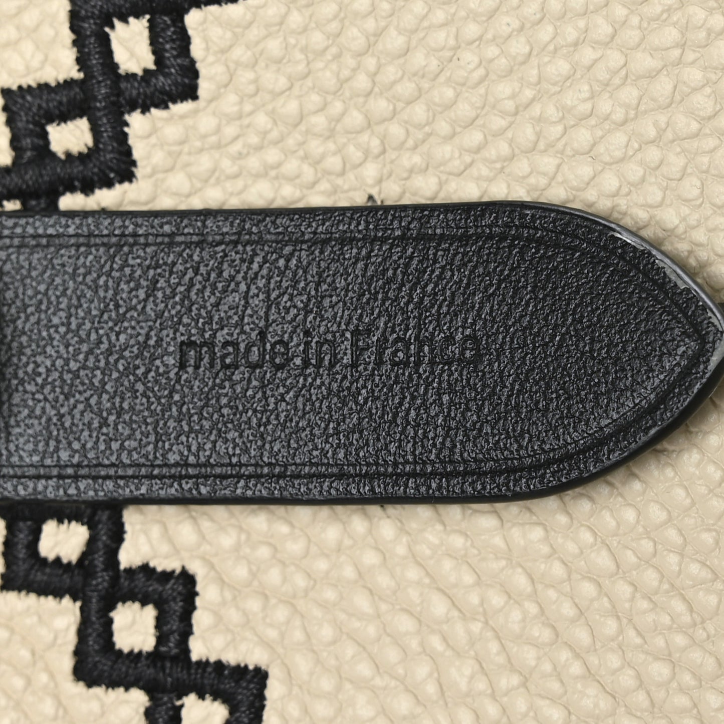 Empreinte Monogram Giant Broderies Neonoe MM Cream Black