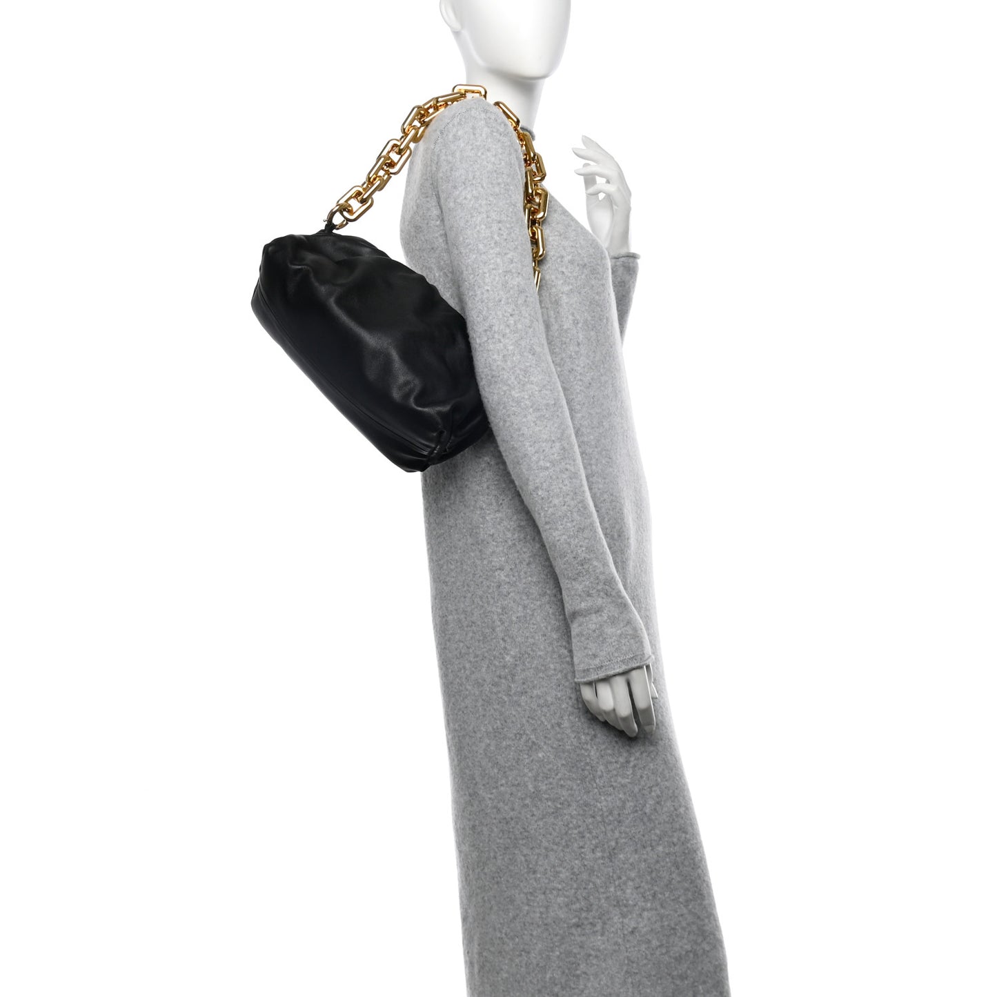 Calfskin The Pouch Chain Black