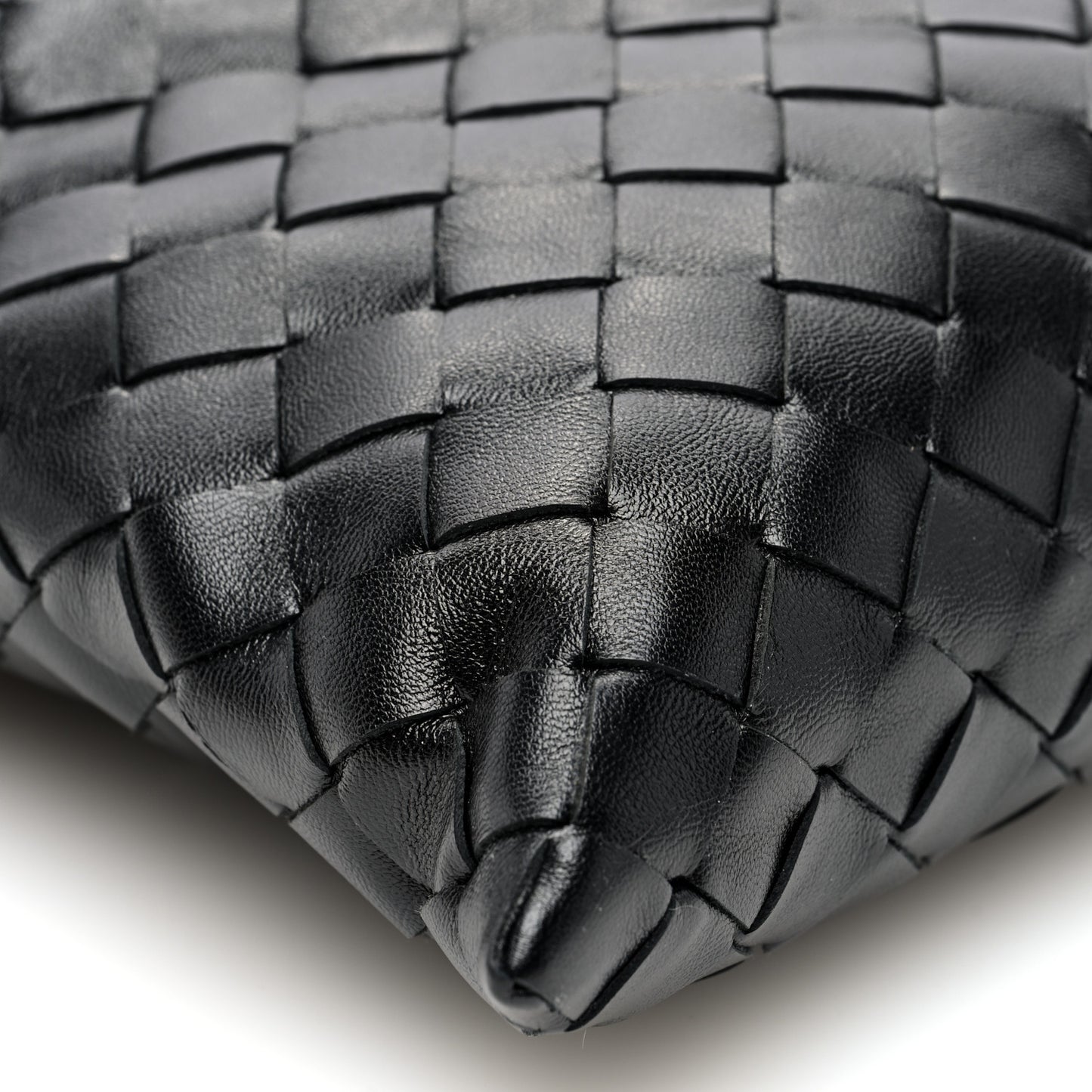 Calfskin Intrecciato Mini Hop Black