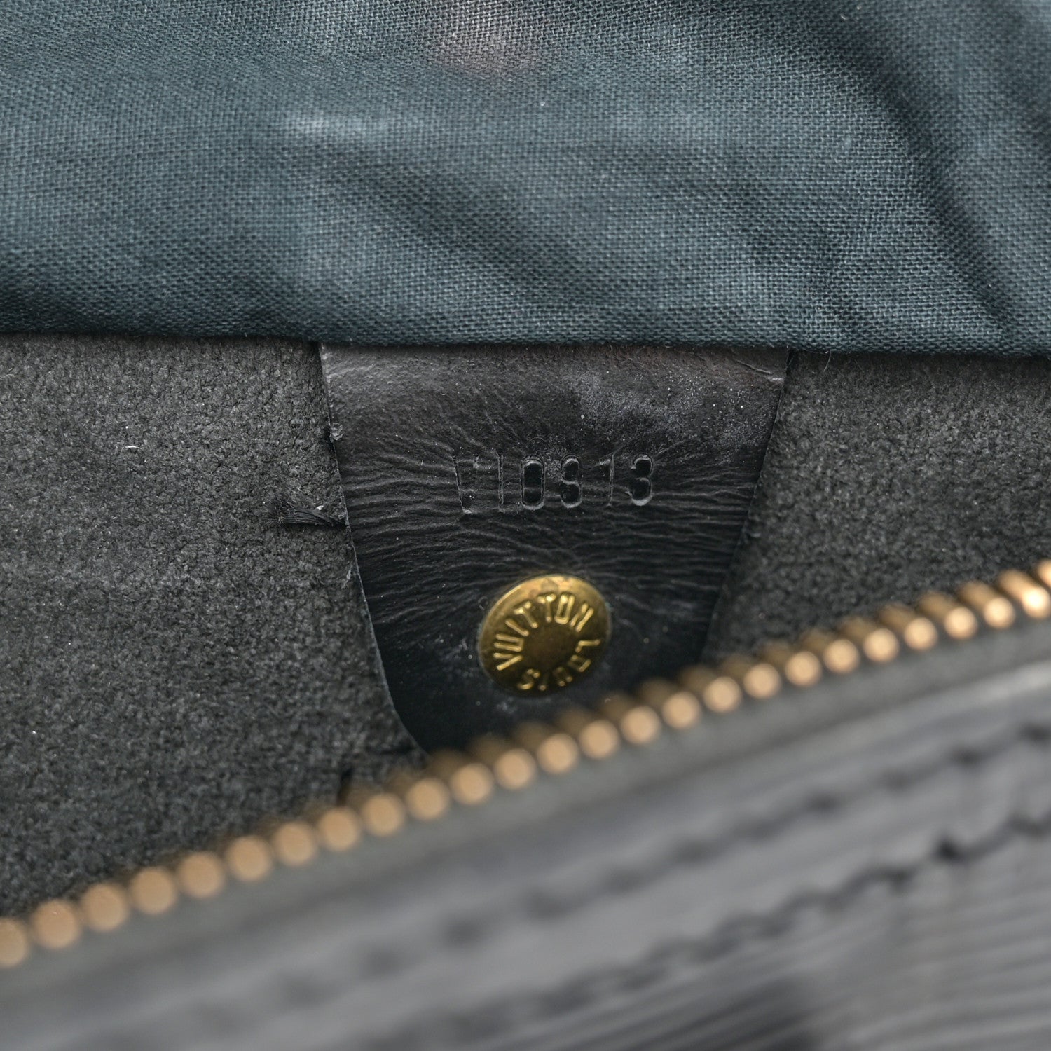 Louis Vuitton Epi Speedy 30 Black 7 of 21