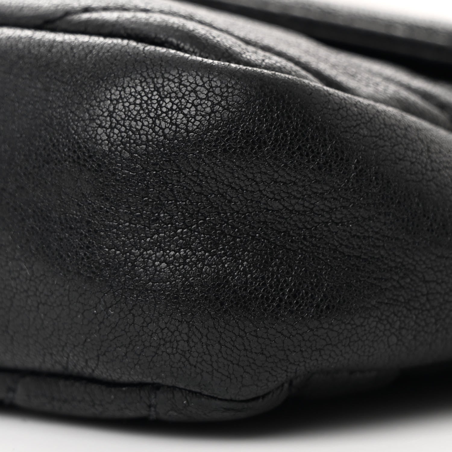 Saint Laurent Sheepskin Matelasse Chevron Monogram College Chain Wallet Black 10 of 11