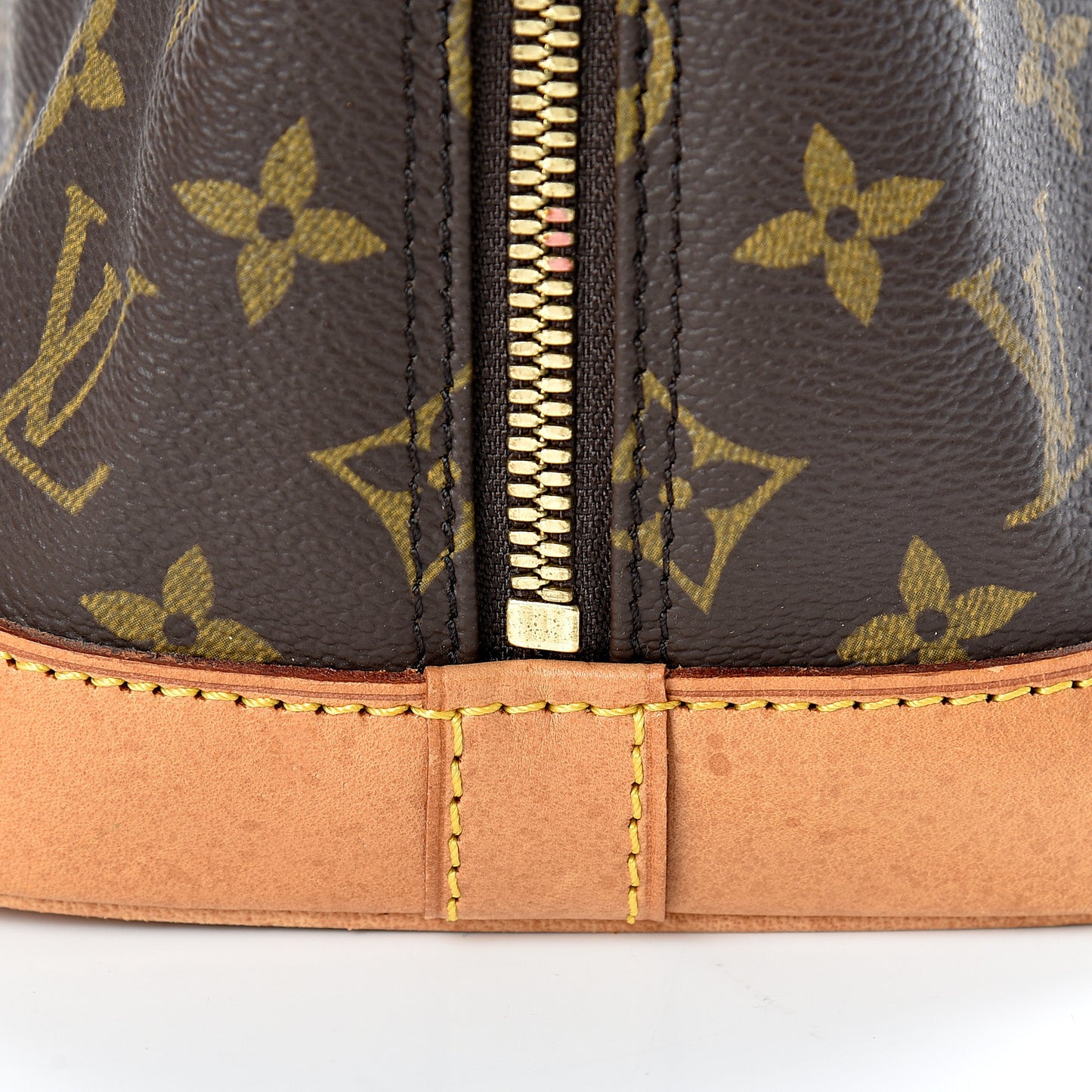Monogram Alma PM