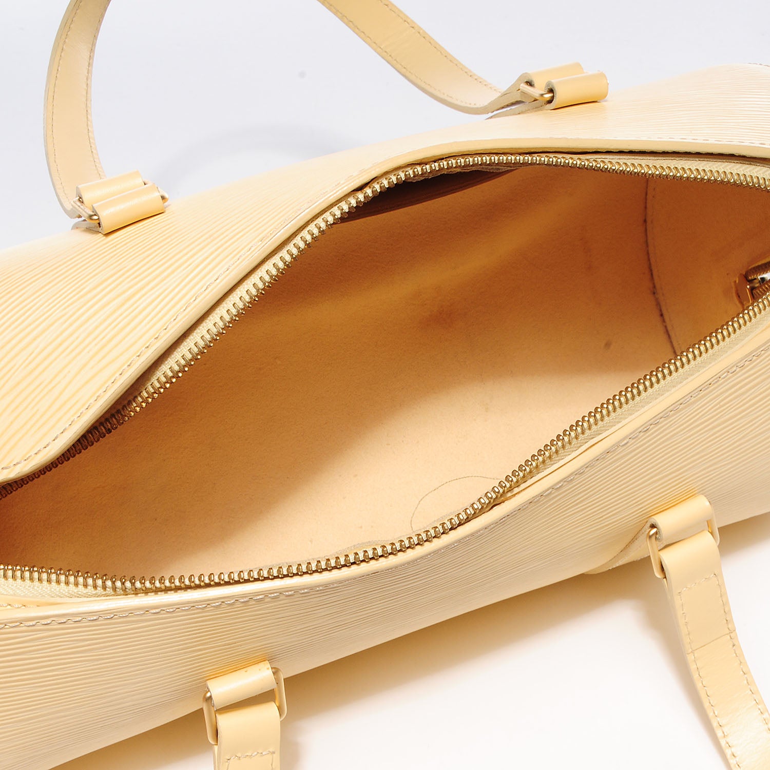 Louis Vuitton Epi Soufflot Vanilla 5 of 7